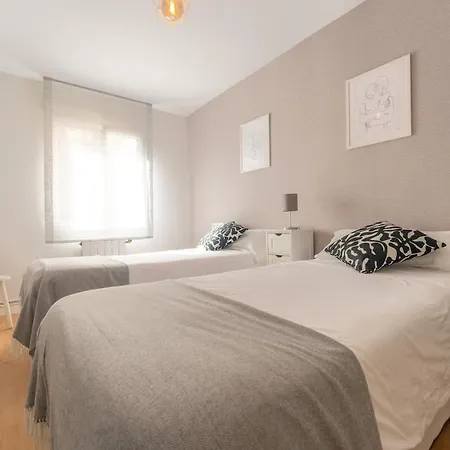 La Calzada By Urbanhosting Appartement *