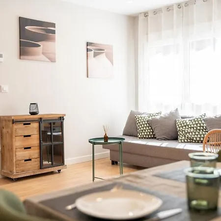 Lägenhet La Calzada By Urbanhosting