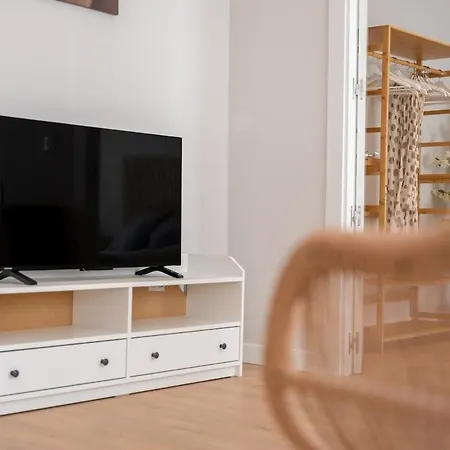 Apartment La Calzada By Urbanhosting Santander