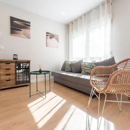 Apartment La Calzada By Urbanhosting *